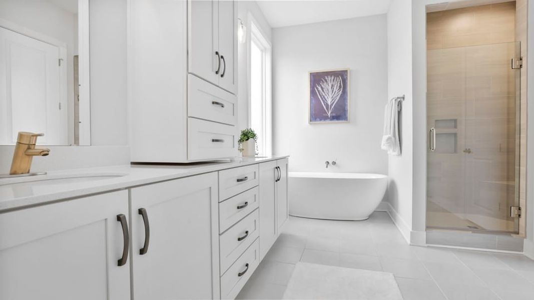 Furnished interior in a model home at Pinebrook in Woodruff (Image 31).