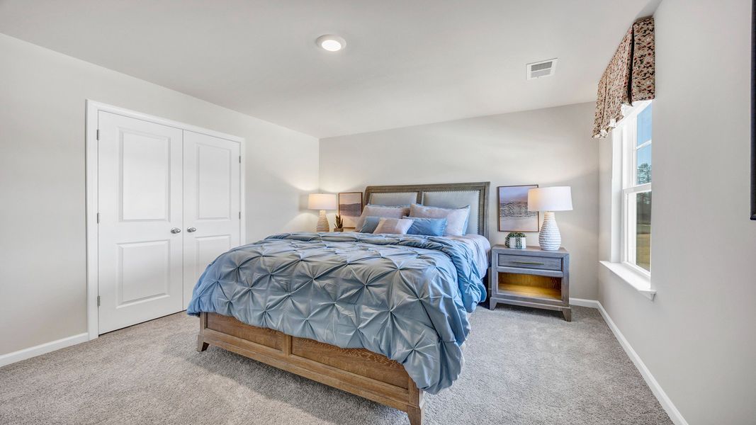 Furnished interior in a model home at Sease's Pond in Gilbert (Image 34).