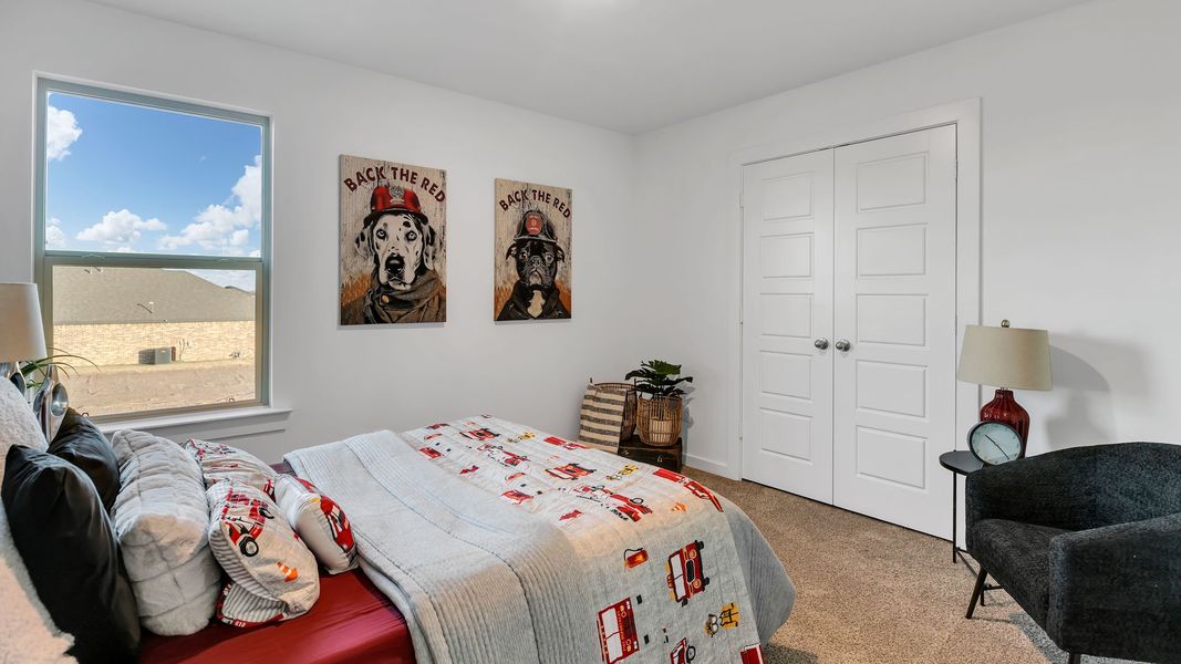 Furnished interior in a model home at Viridian in Lubbock (Image 26).