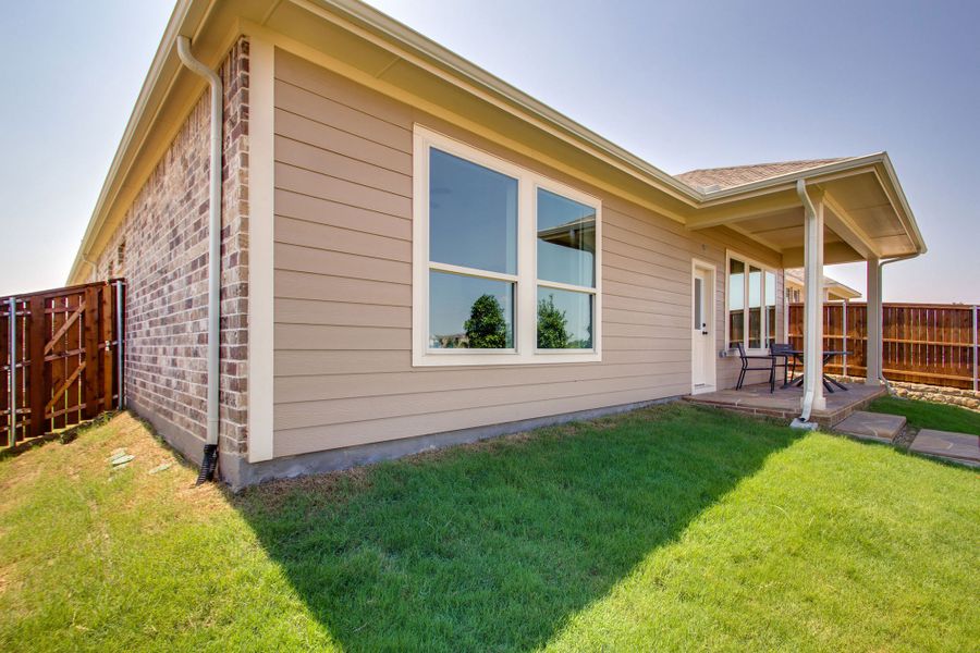 Image 13 of the High Pointe Cottages community in Haltom City, TX. Image 13 of the High Pointe Cottages community in Haltom City, TX.