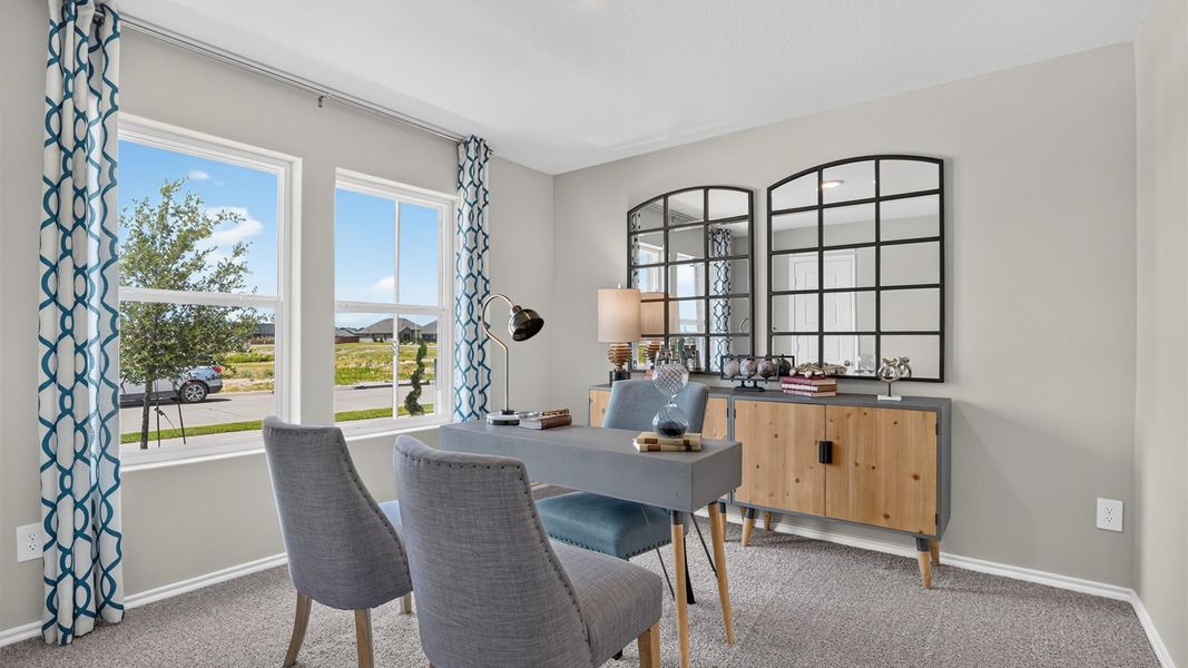 Furnished interior in a model home at Saratoga in Granbury (Image 73).