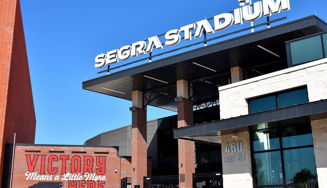 Close to Fayetteville