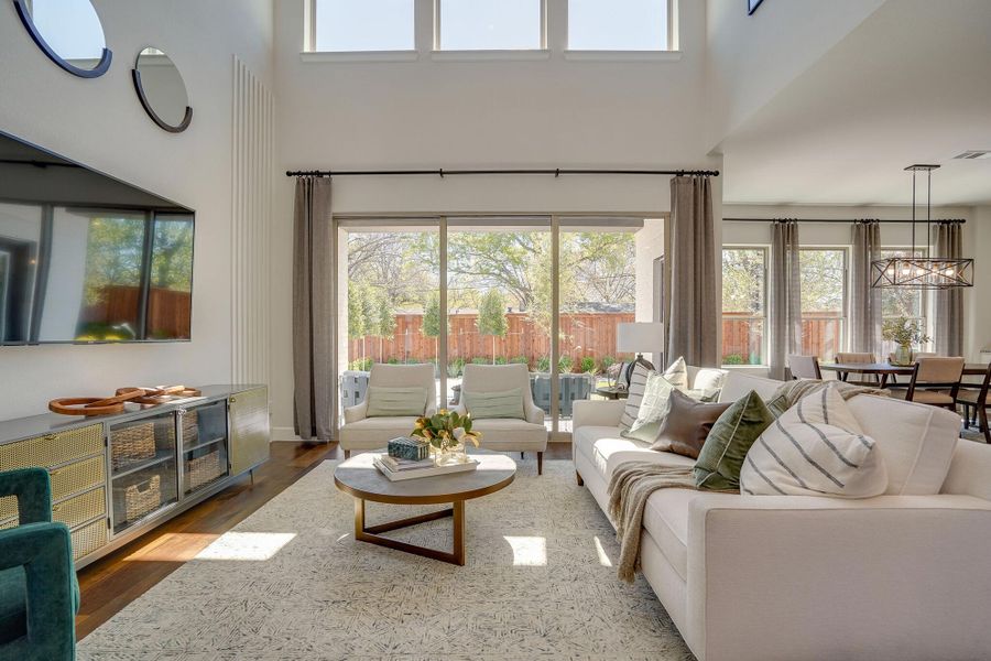 Image 5 of the The Reserve at Northaven community in Dallas, TX.