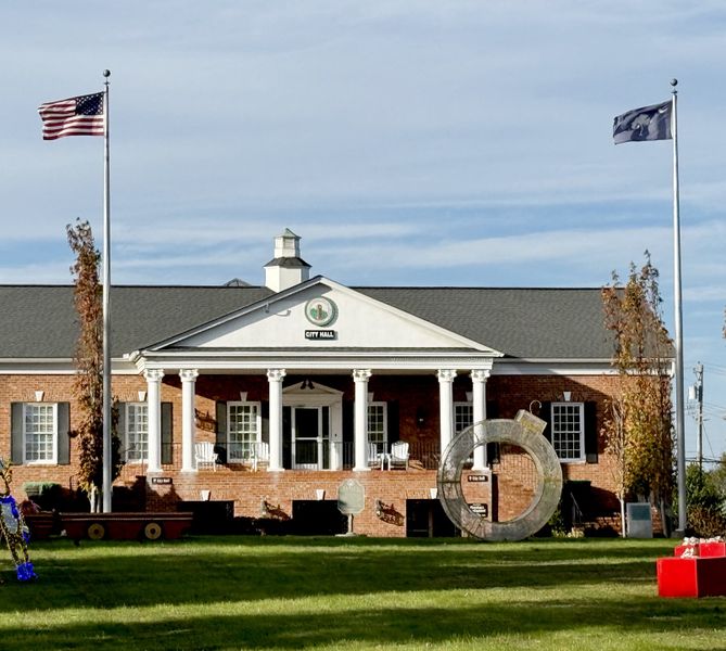 Front exterior of a home in the Meece community, located in Easley, SC (Image 13).