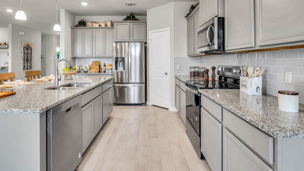 Furnished interior in a model home at Country Meadows in Thorndale (Image 12).