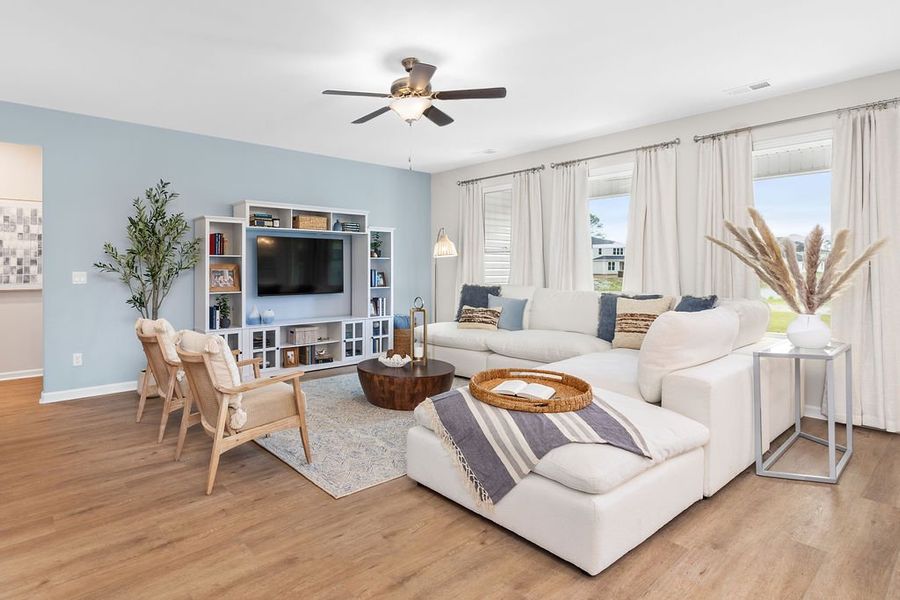 Furnished interior in a model home at Settlers Hammock in Kingsland (Image 3). Furnished interior in a model home at Settlers Hammock in Kingsland (Image 3).