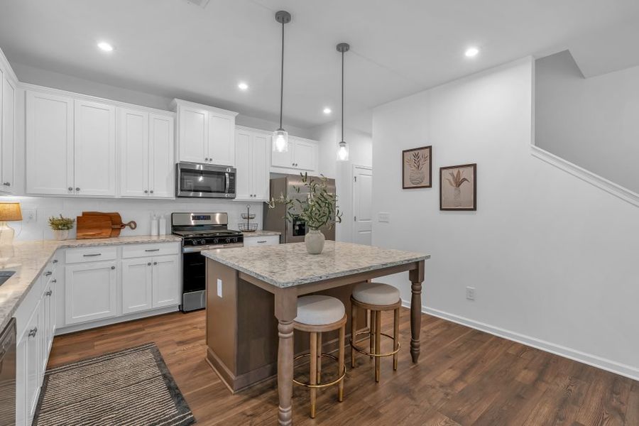 Furnished interior in a model home at The Overlook at Factory Shoals in Mableton (Image 20).