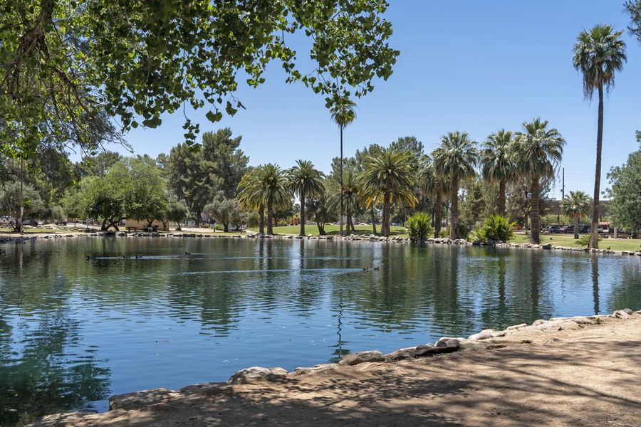 Short drive to Reid Park