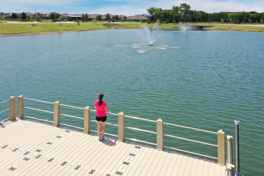 Image 76 of the Arrowbrooke 60s community in Aubrey, TX.