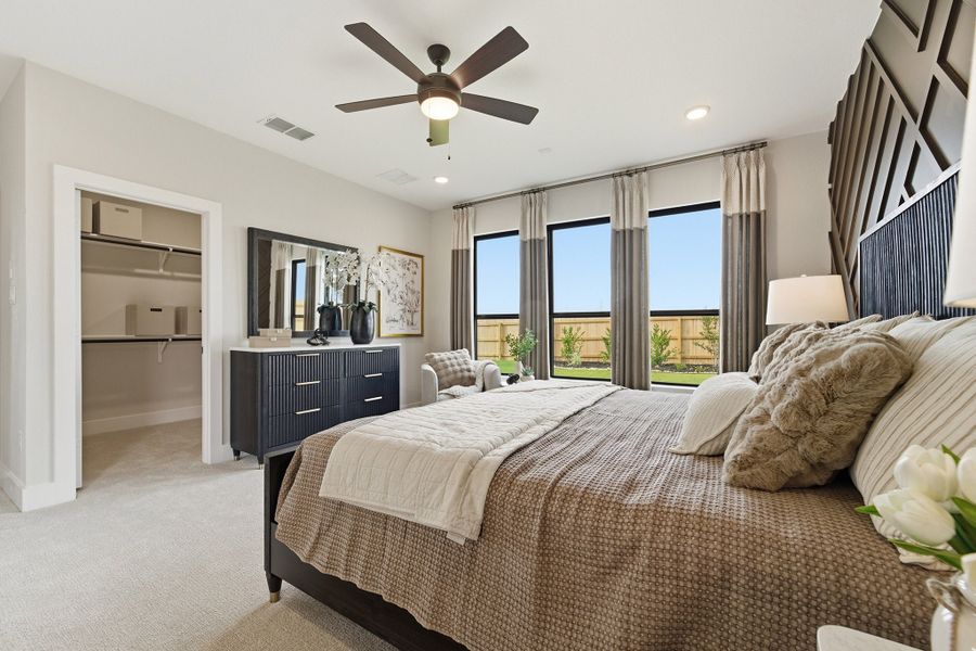 Furnished interior in a model home at Hickory Ridge Estates in Elmendorf (Image 30).