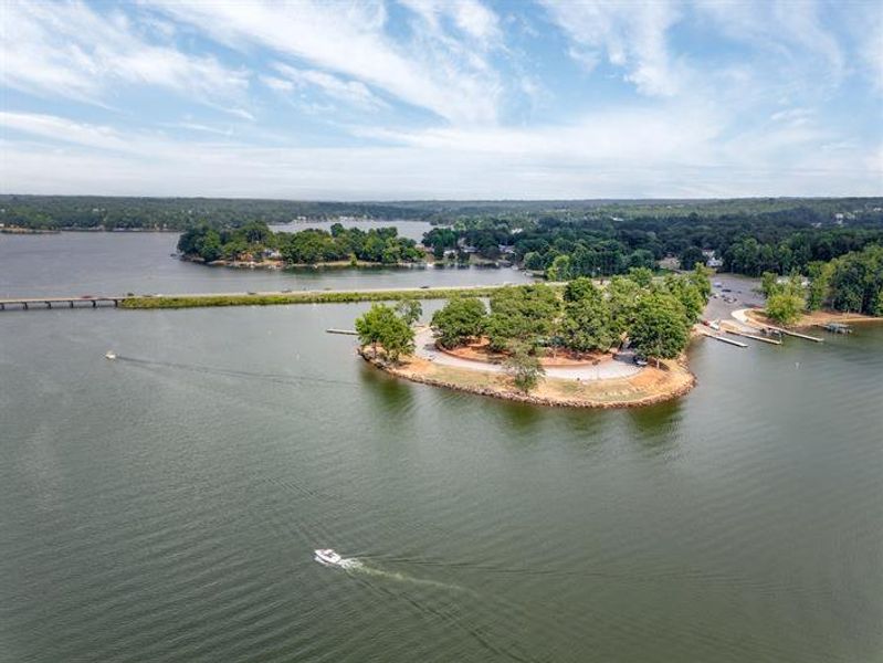 Escape to Lake Bowen for the afternoon—where boating, fishing, and peaceful waterfront views await. Escape to Lake Bowen for the afternoon—where boating, fishing, and peaceful waterfront views await.