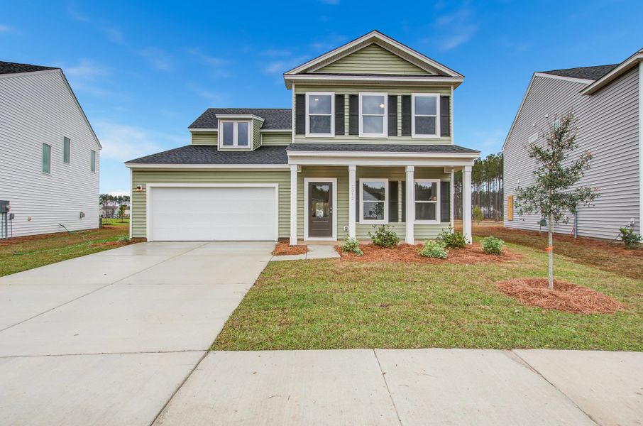 Front exterior of a home in the Watson Hill community, located in Summerville, SC (Image 4). Front exterior of a home in the Watson Hill community, located in Summerville, SC (Image 4).