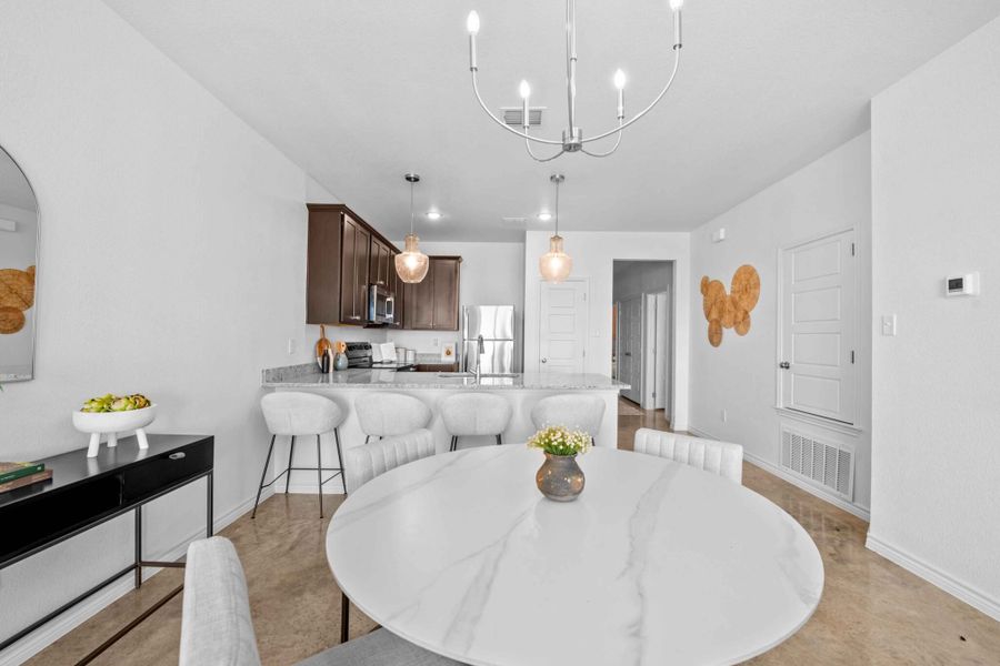 Furnished interior in a model home at The Preserve at Thousand Oaks in Killeen (Image 6).