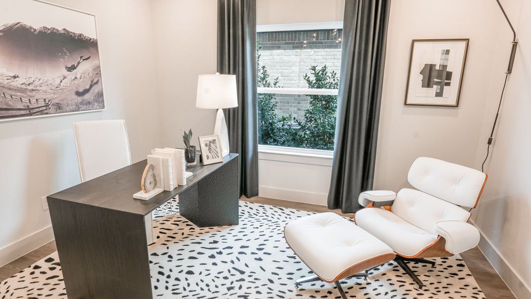 Furnished interior in a model home at Edgewood Creek in Celina (Image 12). Furnished interior in a model home at Edgewood Creek in Celina (Image 12).