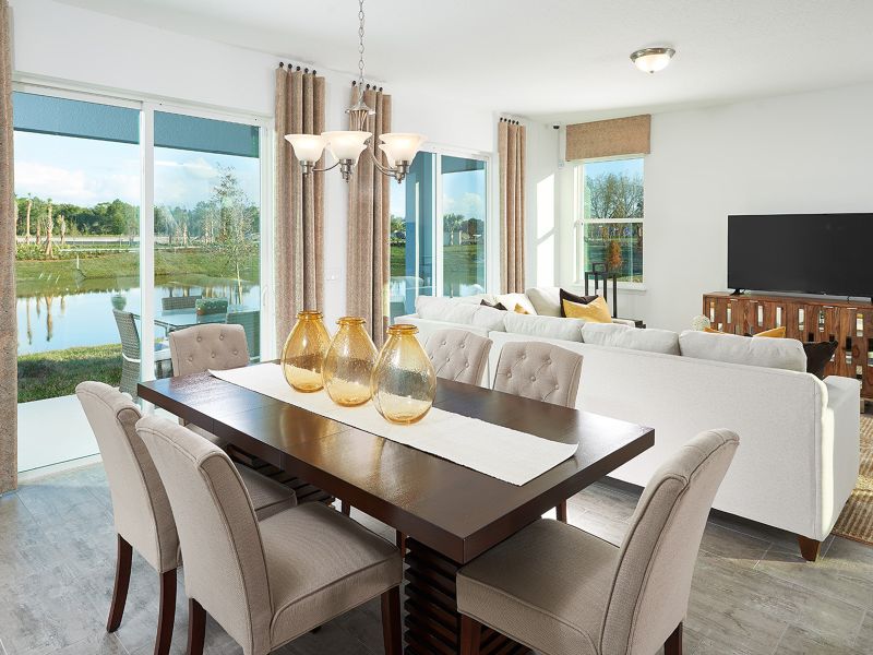 Image 40 of the Hawks Crest Townhomes community in Winter Park, FL.