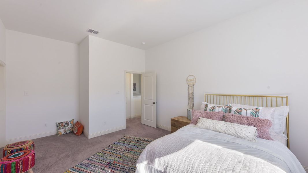 Image 14 of the Capella Park community in Dallas, TX.