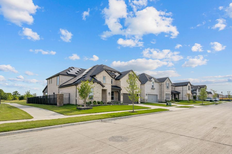 Front exterior of a home in the Ten Mile Creek community, located in Celina, TX (Image 5).