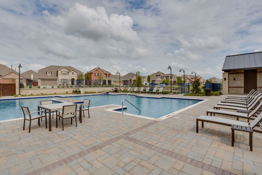 Image 12 of the Gateway Parks Cottages community in Forney, TX.