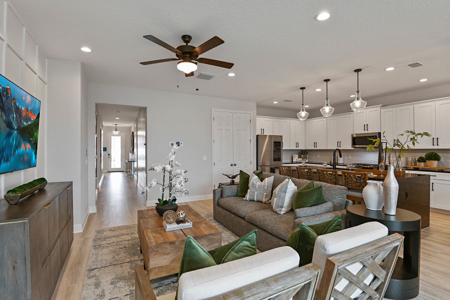 Family Room | Kensington | Park View at The Hills | New Homes in Minneola, FL | Landsea Homes