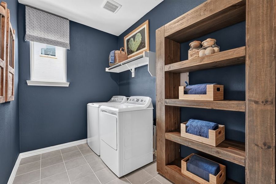 Furnished interior in a model home at Madero 50s in Haslet (Image 135). Furnished interior in a model home at Madero 50s in Haslet (Image 135).