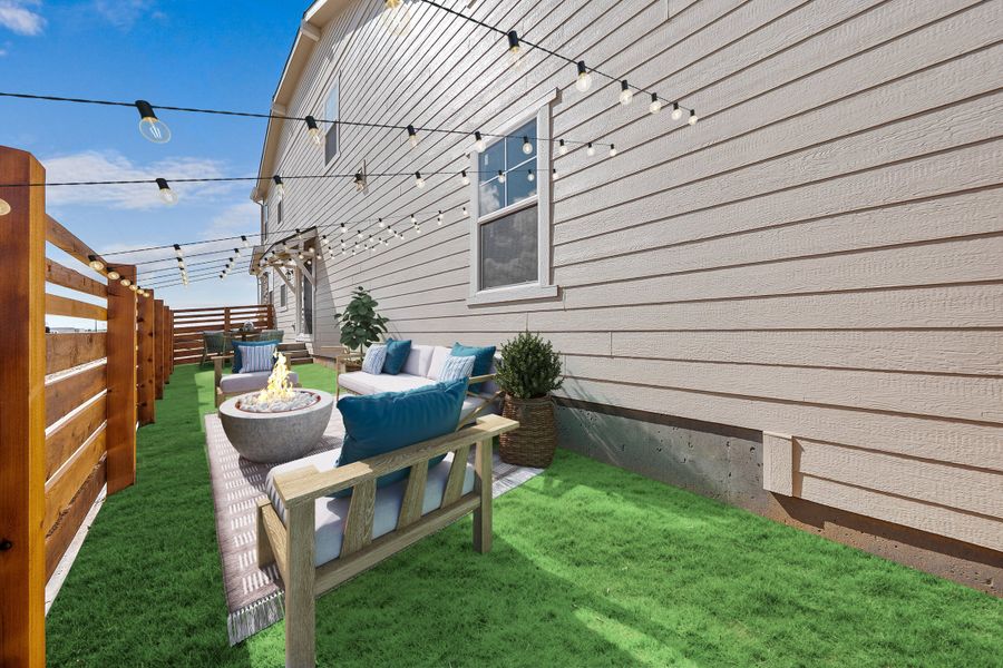 Exterior details of a home in The Aurora Highlands Horizon Collection, Aurora (Image 5).