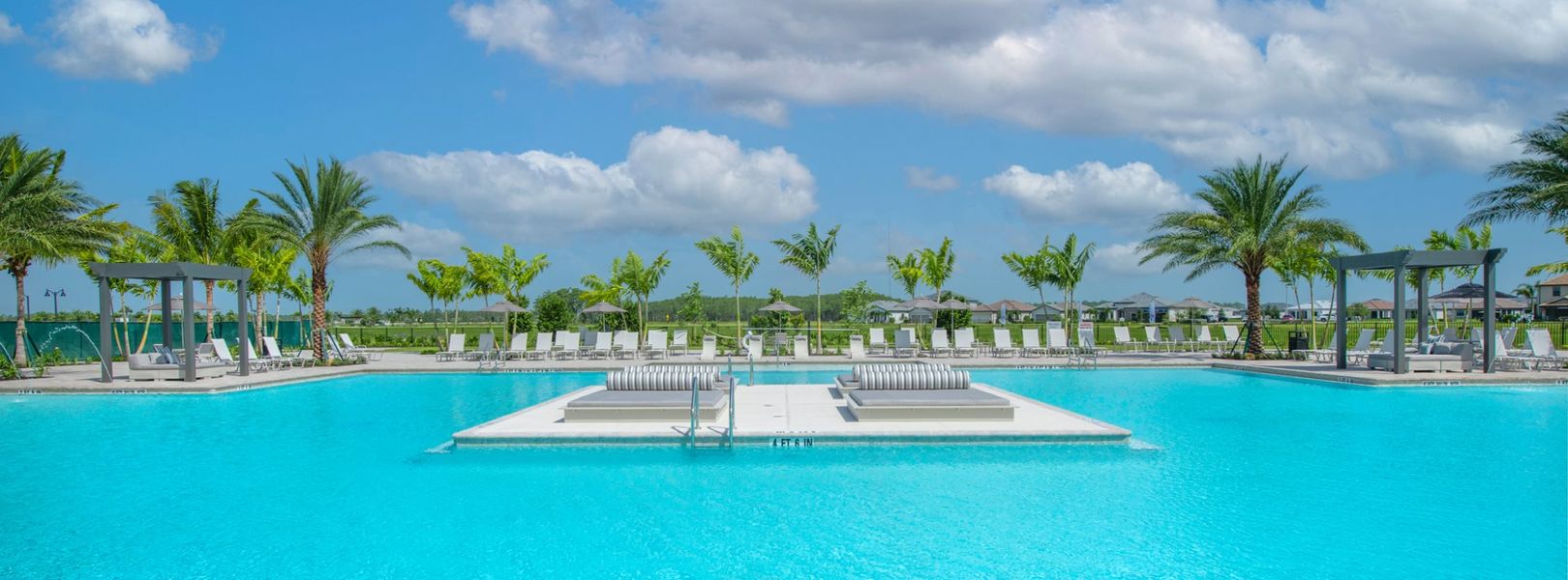 Verdana Village swimming pool