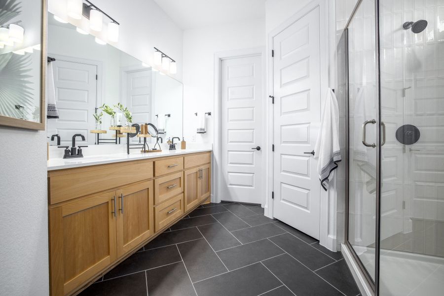Owner's Bath Owner's Bath