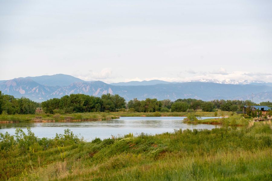 Natural surroundings and green spaces near Barefoot in Firestone, CO (Image 22). Natural surroundings and green spaces near Barefoot in Firestone, CO (Image 22).