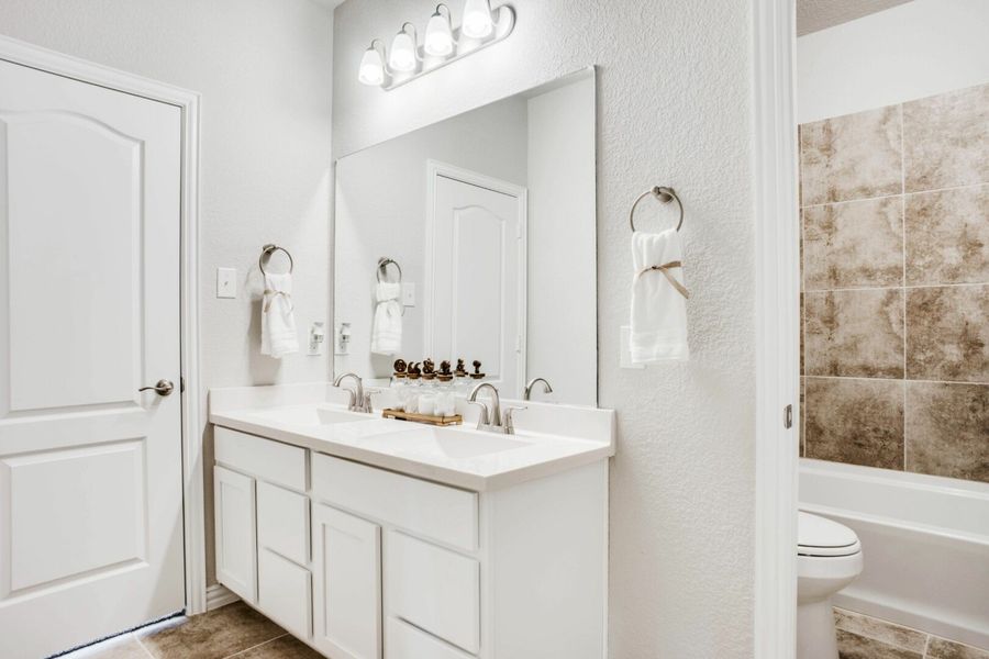 Image 25 of the Auburndale community in Melissa, TX.