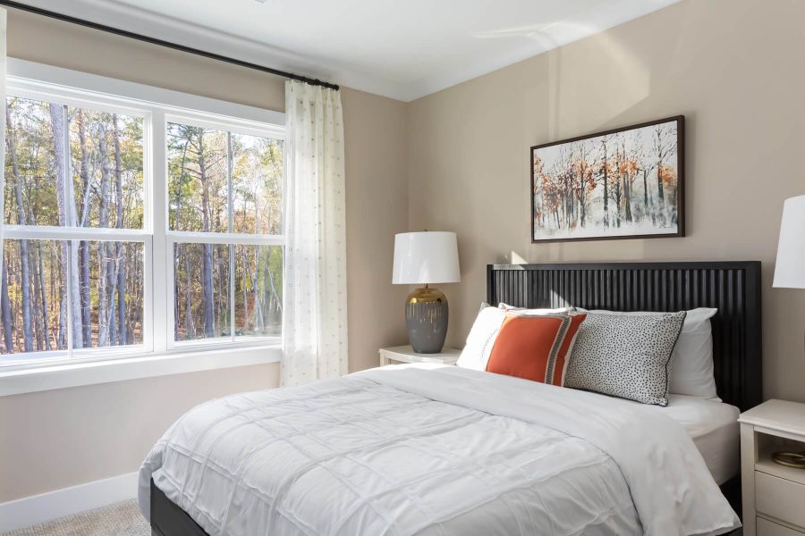 Image 12 of the King’s Grant community in Apex, NC.