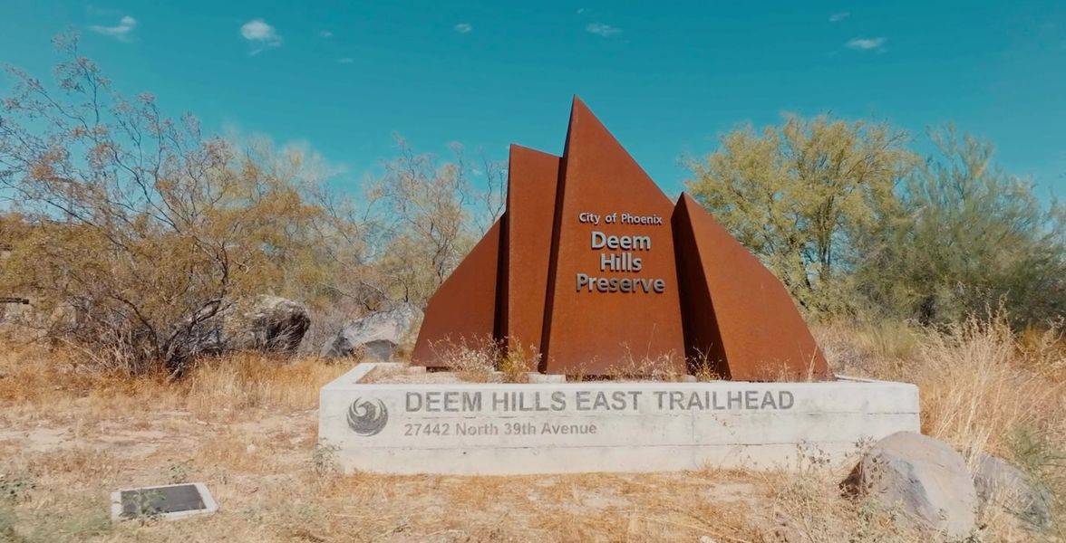Deem Hills entry monument Deem Hills entry monument