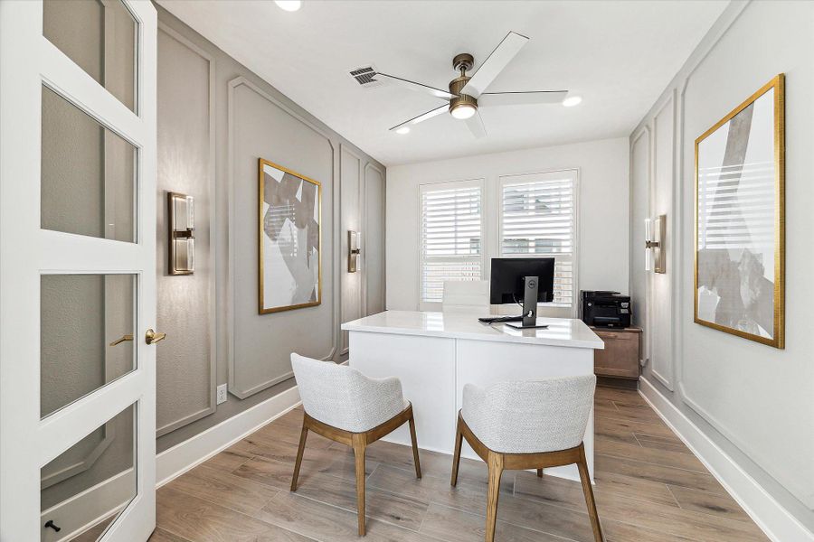 Furnished interior in a model home at Kresston - 40' in Montgomery (Image 4). Furnished interior in a model home at Kresston - 40' in Montgomery (Image 4).