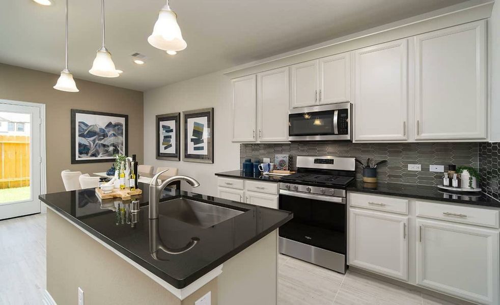 Image 15 of the Midtown at Magnolia community in Pearland, TX.