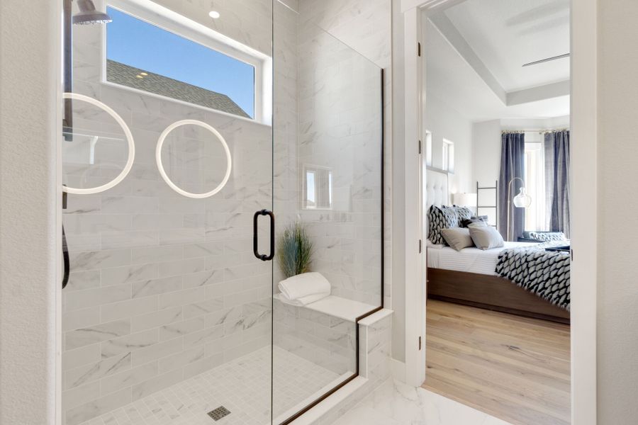 The Aurora Highlands,80019