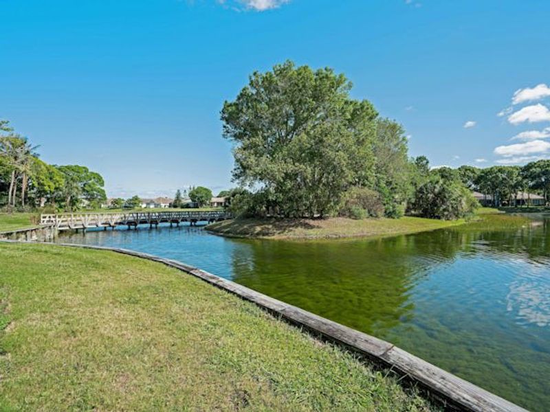 Natural surroundings and green spaces near The Falls at Grand Harbor in Vero Beach, FL (Image 69).