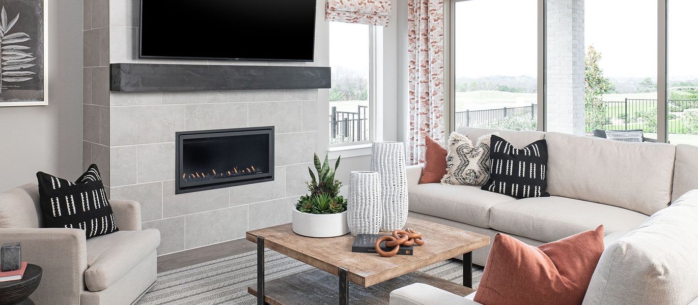 Image 16 of the The Oaks of North Grove community in Waxahachie, TX.