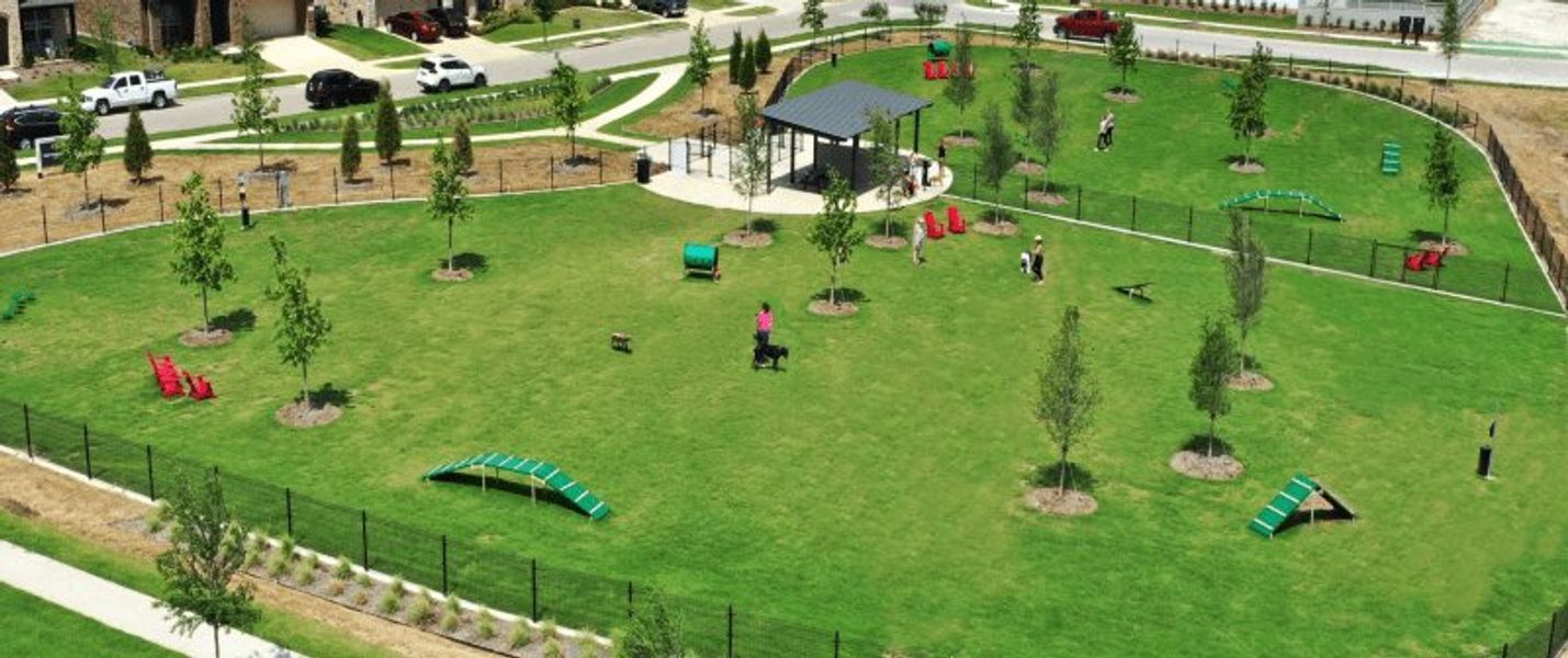 Community amenity available to residents of Pecan Square in Northlake (Image 2).