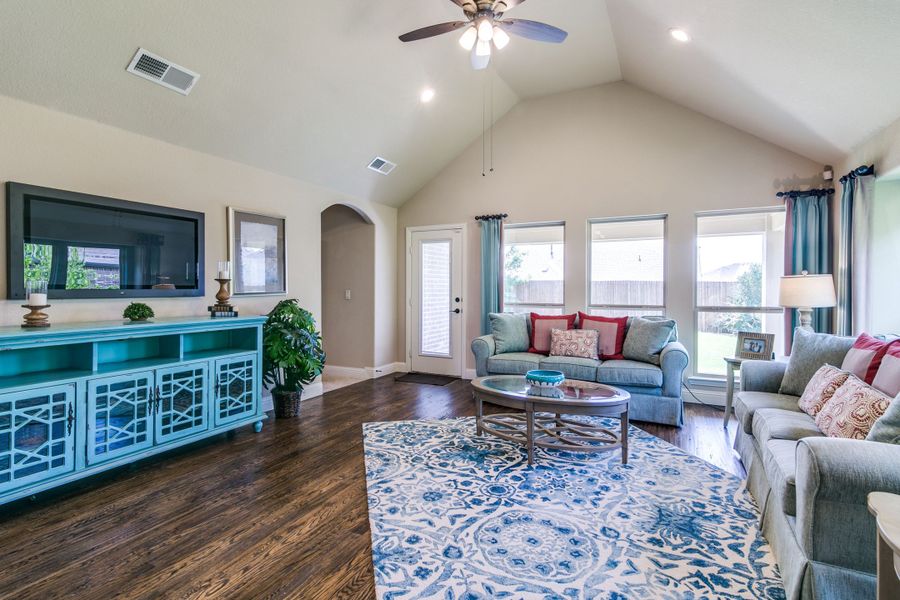 Image 7 of the Woodcreek community in Rockwall, TX.