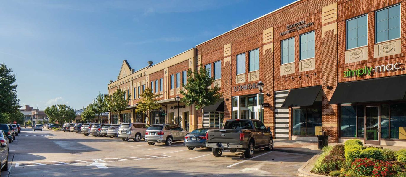 Image 24 of the LakeHouse 70 community in Katy, TX.