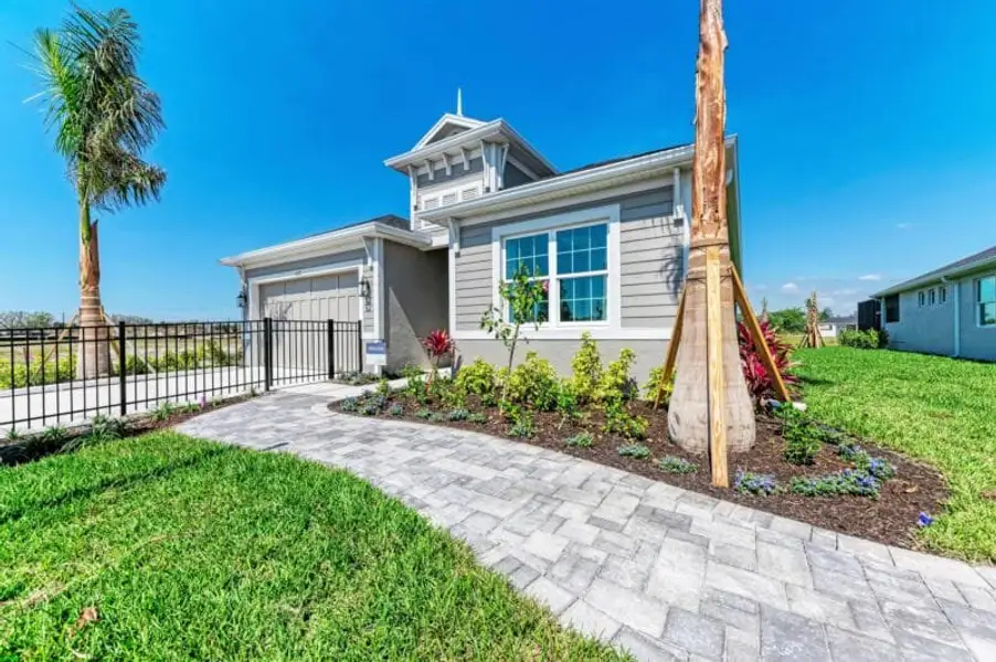 Front exterior of a home in the The Willows community, located in Parrish, FL (Image 3). Front exterior of a home in the The Willows community, located in Parrish, FL (Image 3).