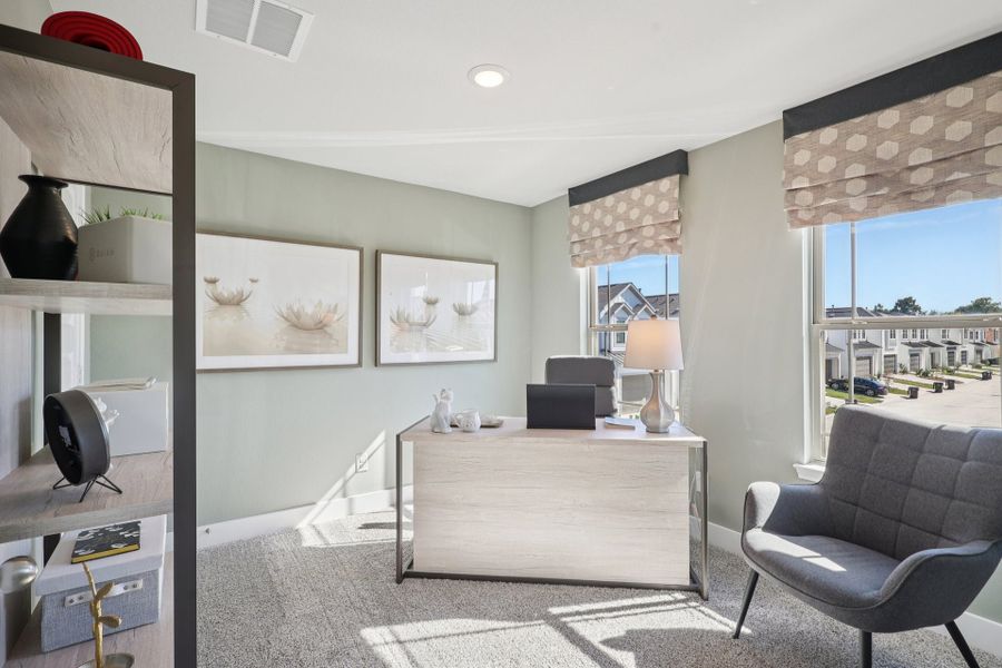 Cay Landing Model - Nimitz - Secondary Bedroom/Study