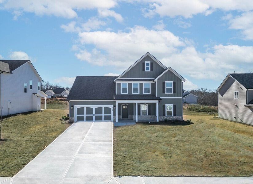 Front exterior of a home in the Calgary Downs community, located in Winder, GA (Image 20).