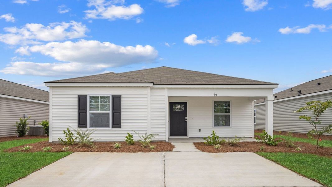 Exterior details of a home in Cobblestone Village, Savannah (Image 20).