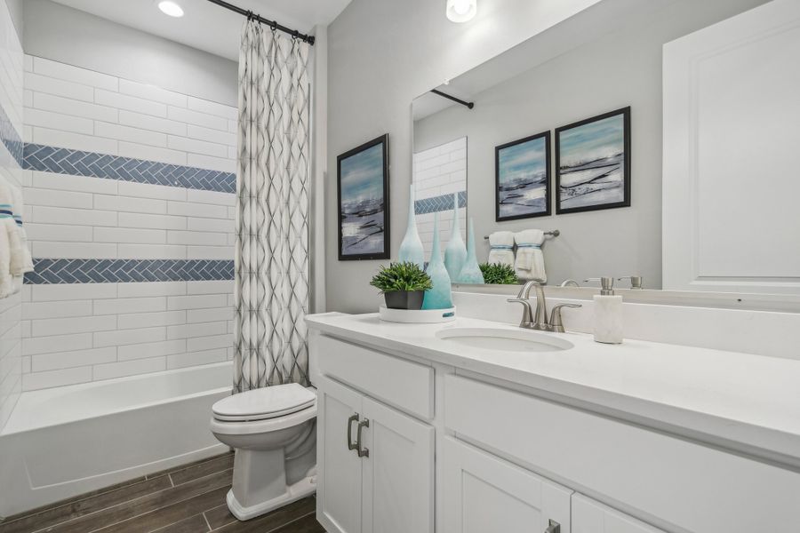 Furnished interior in a model home at Entrada La Coraza in Sahuarita (Image 20).