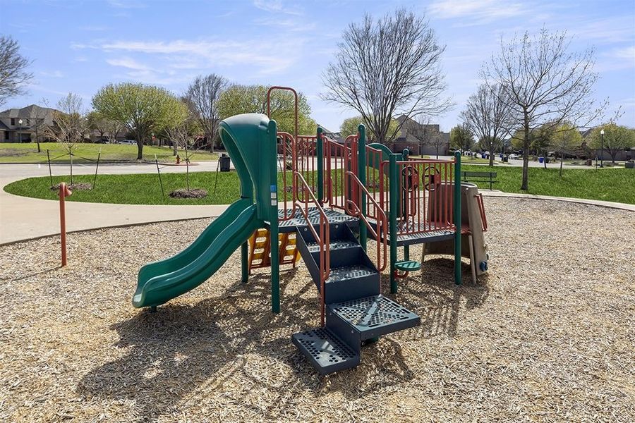 Image 40 of the The Villages of Fox Hollow community in Forney, TX.