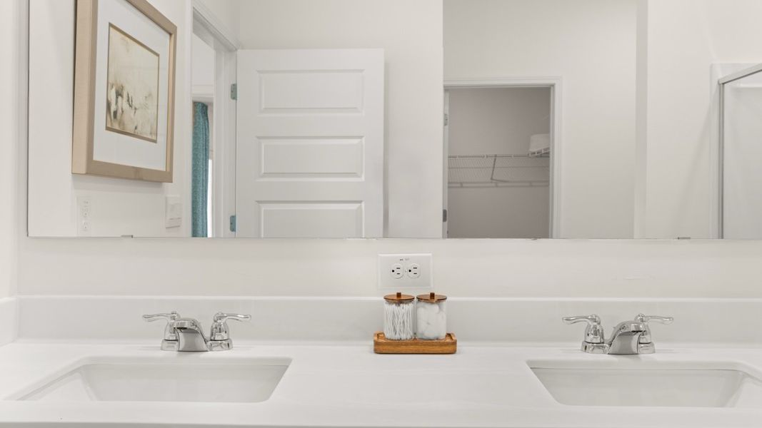 Close-up of interior finishes in a home at Champion's Run, Lithonia (Image 51).