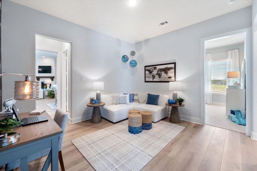 Furnished interior in a model home at Creekview Addition in Van Alstyne (Image 35). Furnished interior in a model home at Creekview Addition in Van Alstyne (Image 35).