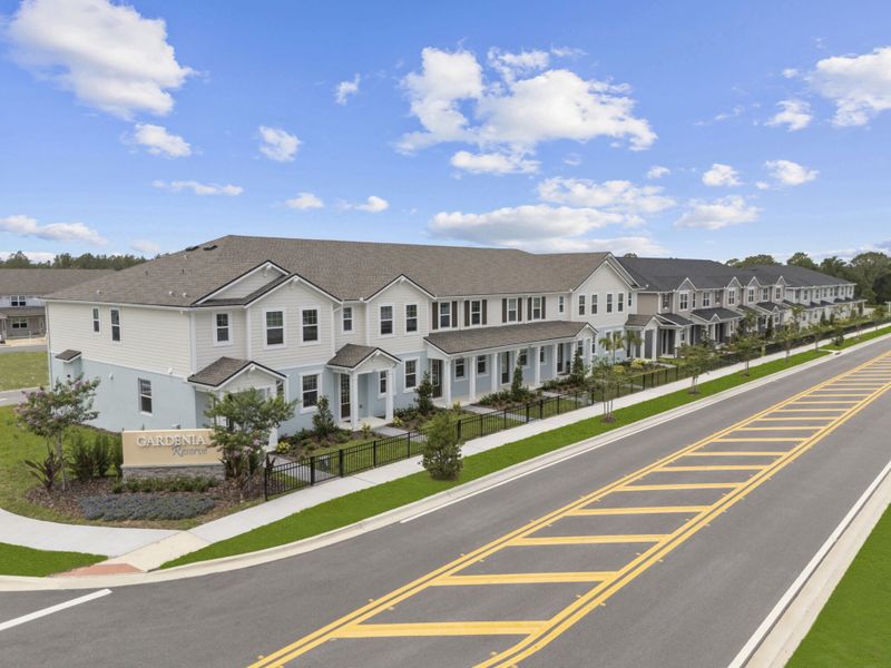Front exterior of a home in the Gardenia Reserve community, located in Apopka, FL (Image 20).