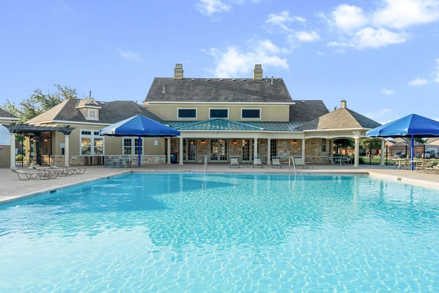 Community amenity available to residents of West Crossing in Anna (Image 3).