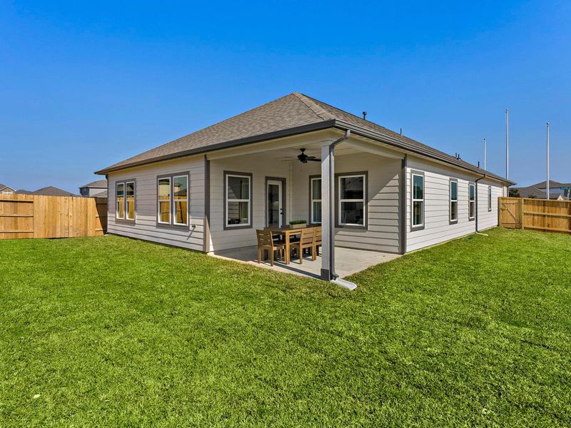 Exterior details of a home in Sundance Cove, Crosby (Image 13).
